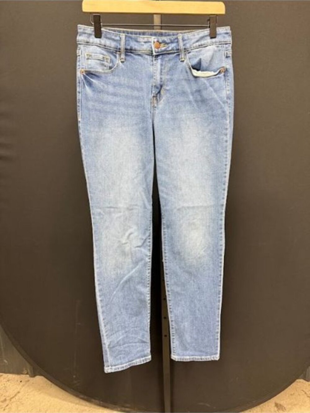 Old Navy Mid-Rise Power Slim Straight Jeans